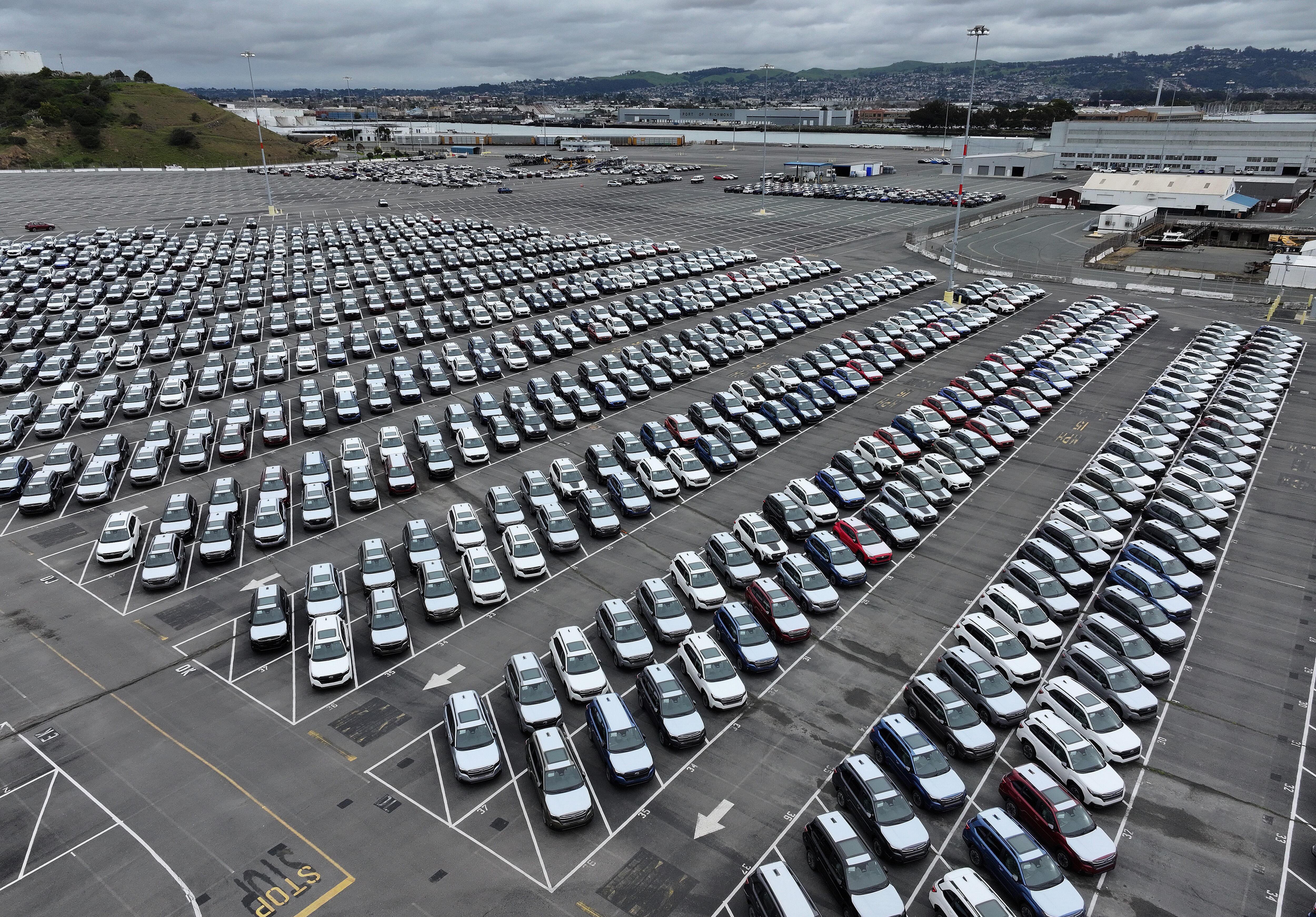 Pausas y contradicciones en aranceles hablan de presión por parte de las corporaciones: experto